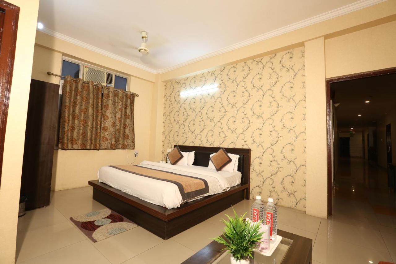 Hotel Nexus L Hotels In Charbagh Lucknow Exterior foto