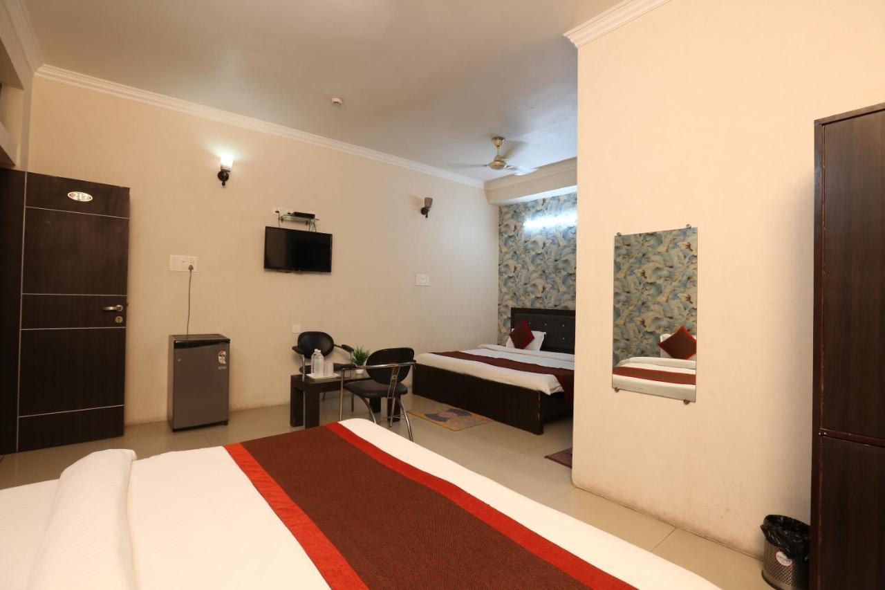 Hotel Nexus L Hotels In Charbagh Lucknow Exterior foto