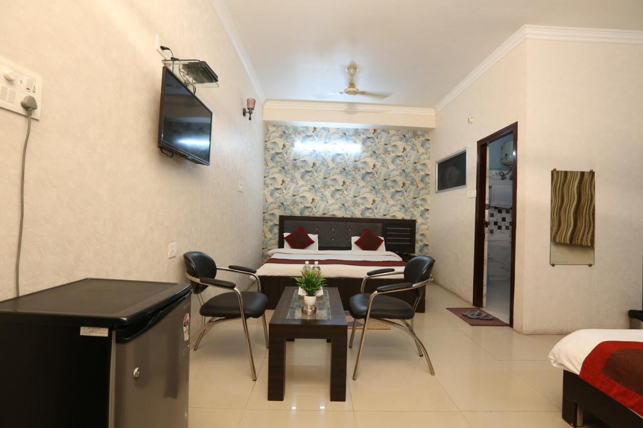 Hotel Nexus L Hotels In Charbagh Lucknow Exterior foto