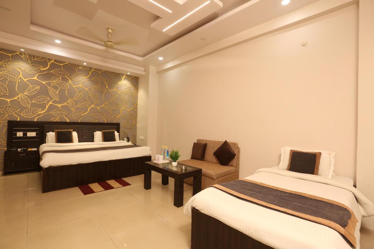 Hotel Nexus L Hotels In Charbagh Lucknow Exterior foto